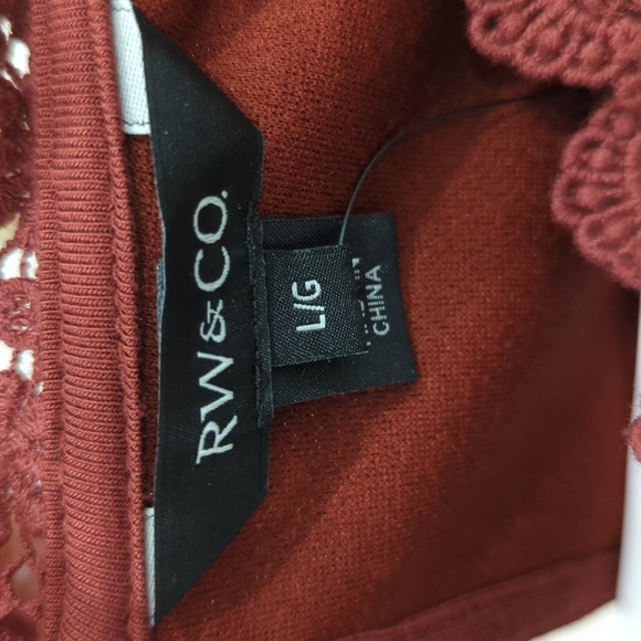 RW&CO Top - Picture 3 of 4